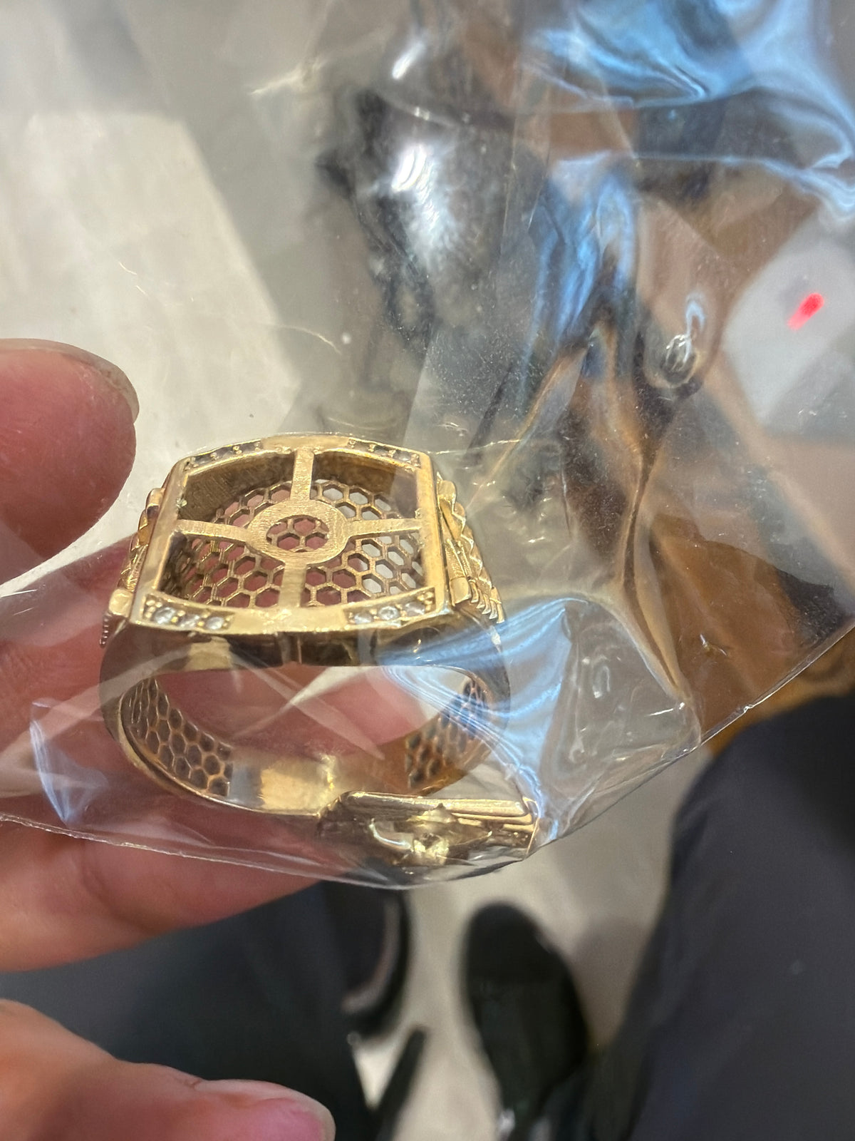 14k gold ring