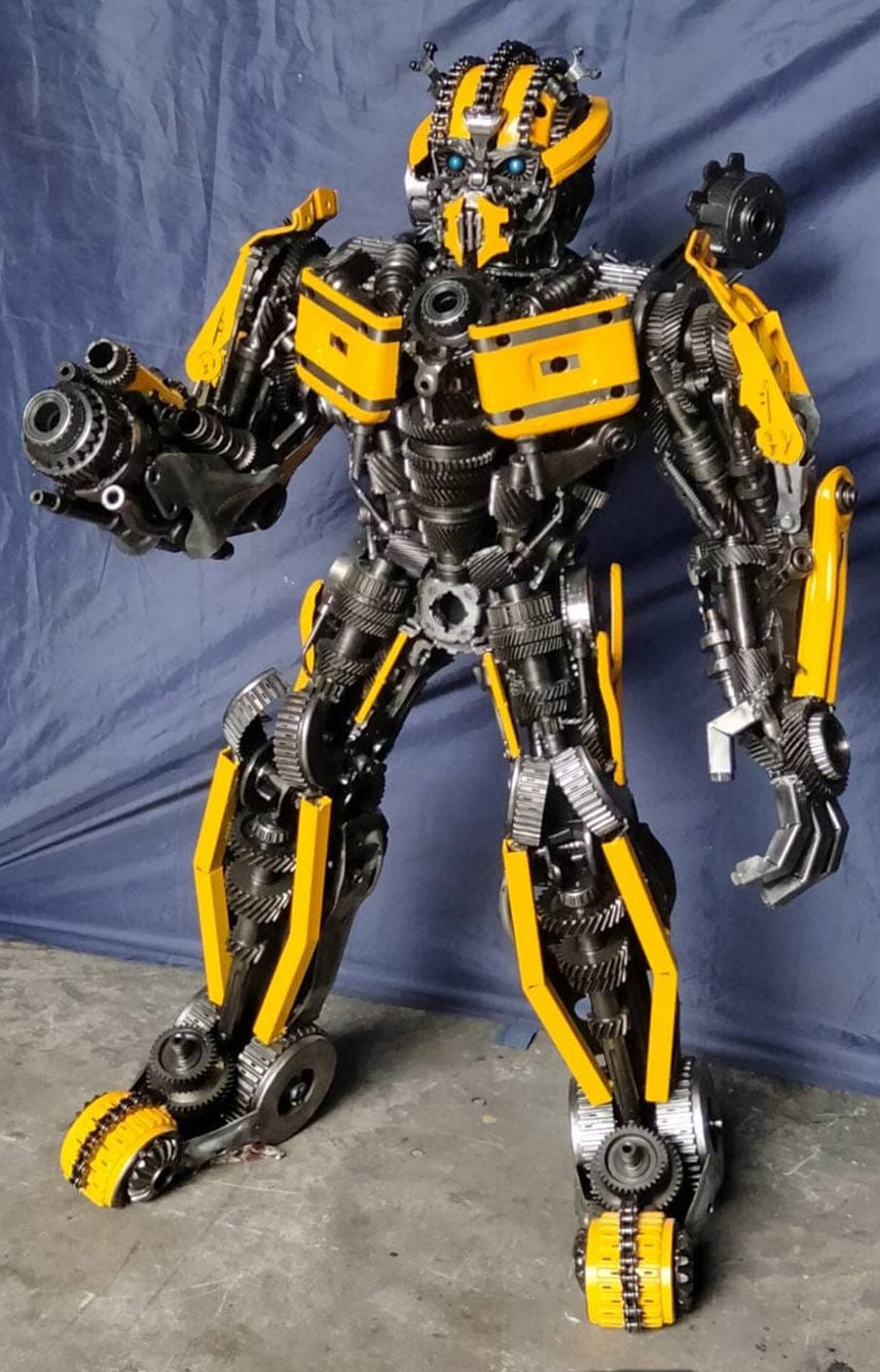 Kalifano Recycled Metal Art 55" Bumblebee Inspired Recycled Metal Art Sculpture RMS-BB140-S27